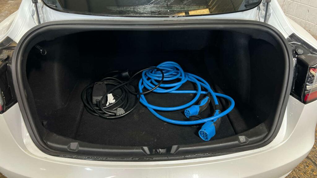 Tesla Model 3 Standard Range Plus White #6
