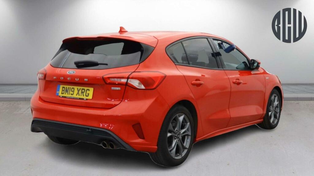 Ford Focus St-line Red #4
