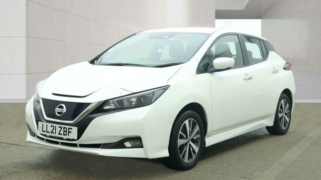 Nissan Leaf Acenta White #2