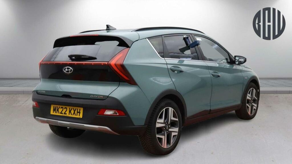 Hyundai Bayon Premium Green #4