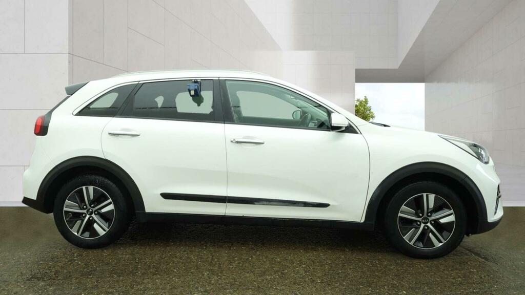 Kia Niro 2 White #5