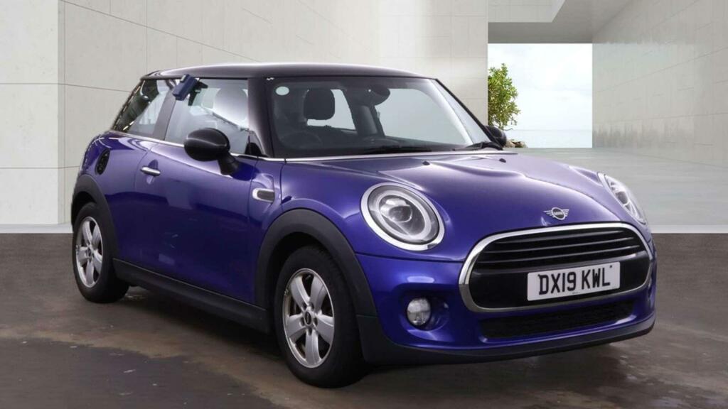 Mini Hatch Cooper Classic Blue