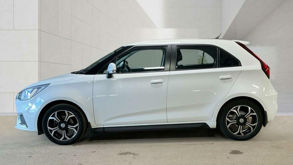 MG MG3 Exclusive Nav White #4