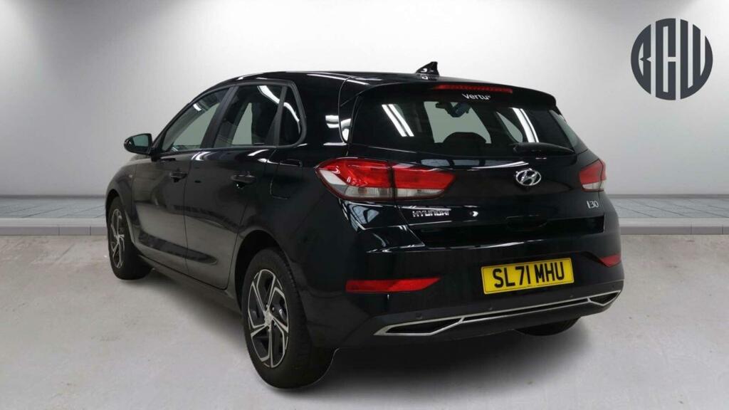 Hyundai I30 Se Connect Black #5