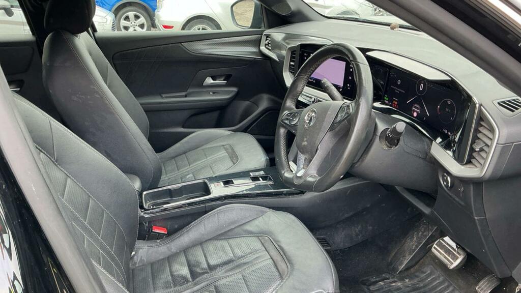 Vauxhall Mokka-e Ultimate Black #4