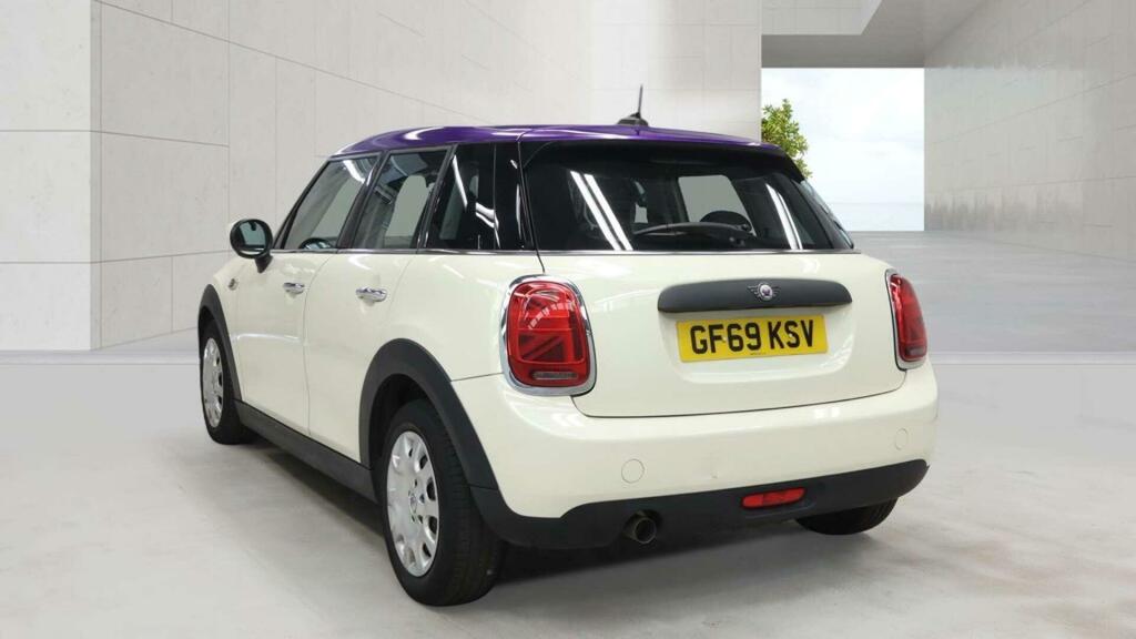 Mini Hatch One Classic White #3