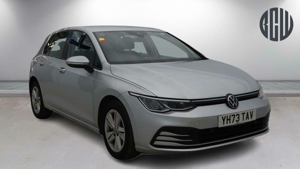 Volkswagen Golf Life Silver