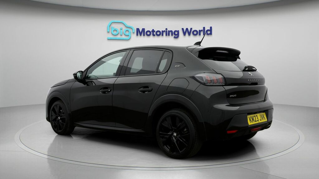 Peugeot 208 Gt Black #5