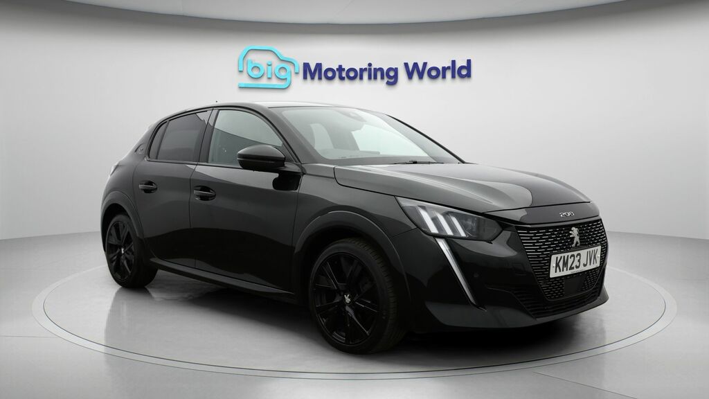 Peugeot 208 Gt Black