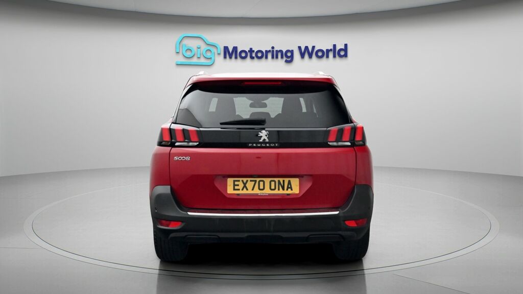 Peugeot 5008 Allure Red #6