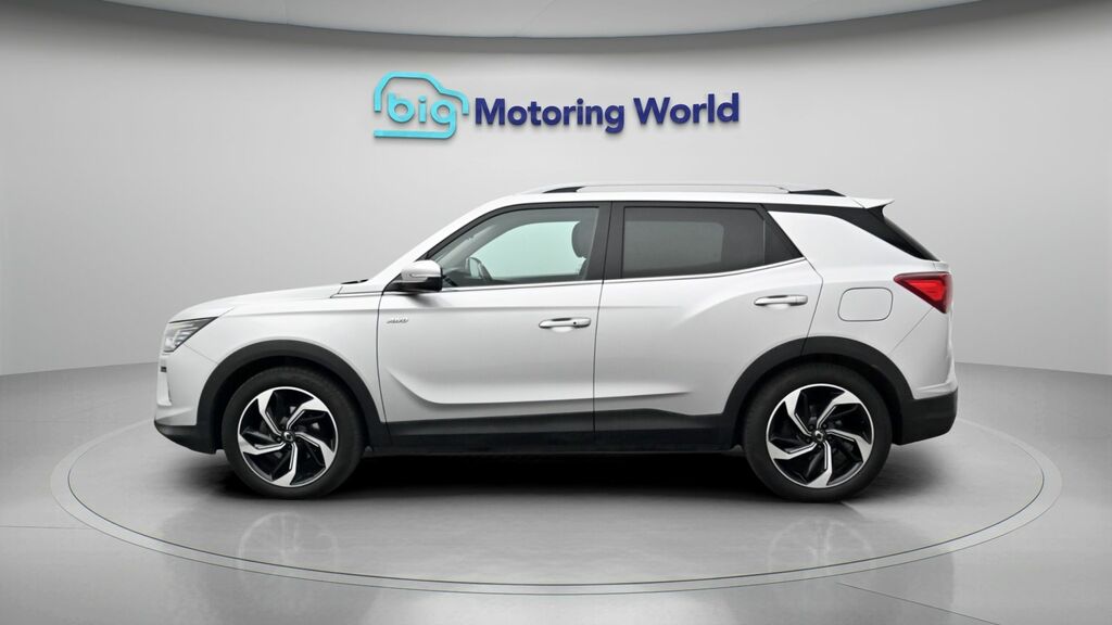 SsangYong Korando Ultimate Silver #4