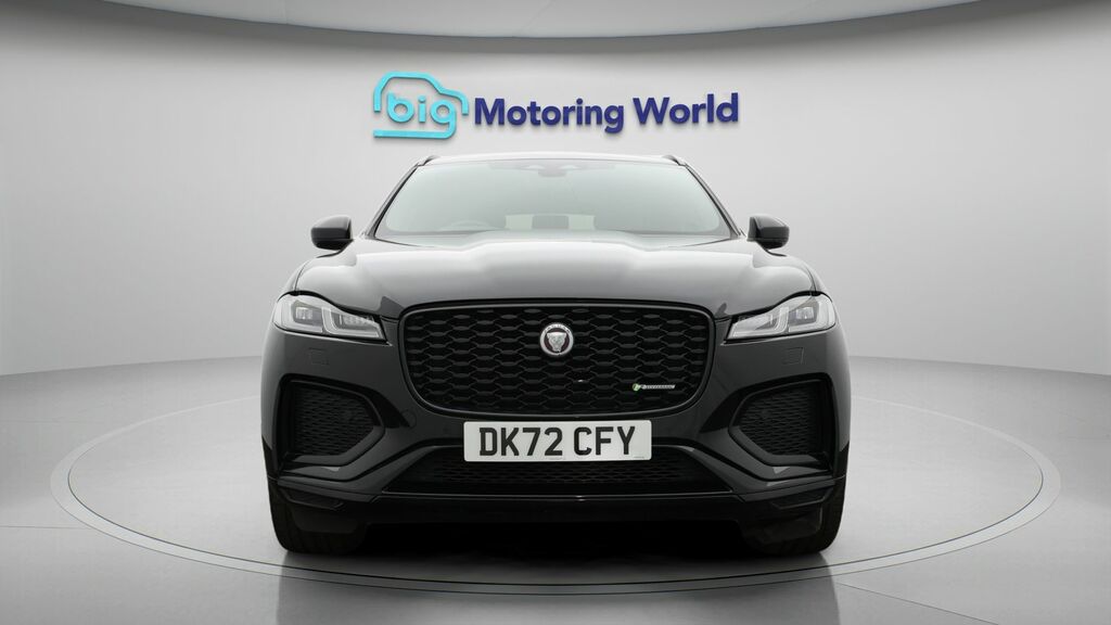 Jaguar F-Pace R-dynamic Se DK72CFY Black #2