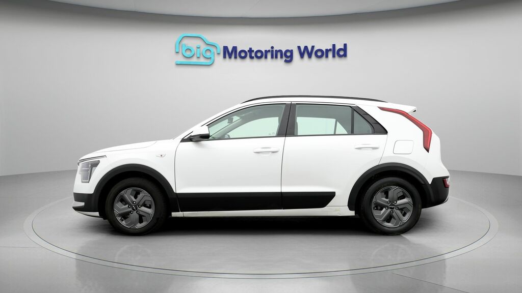 Kia Niro 2 YD23KSF White #4