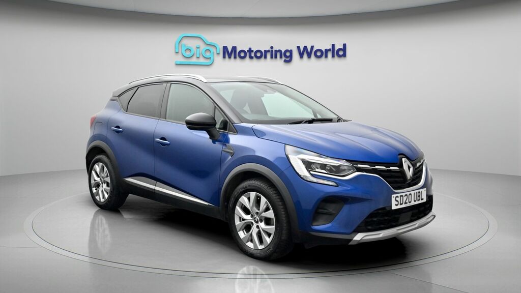 Renault Captur Iconic Blue