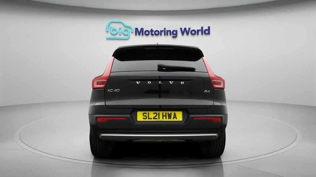Volvo XC40 Inscription Black #6