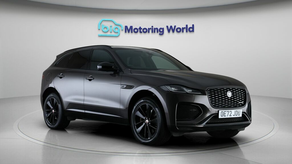 Jaguar F-Pace R-dynamic Black Grey