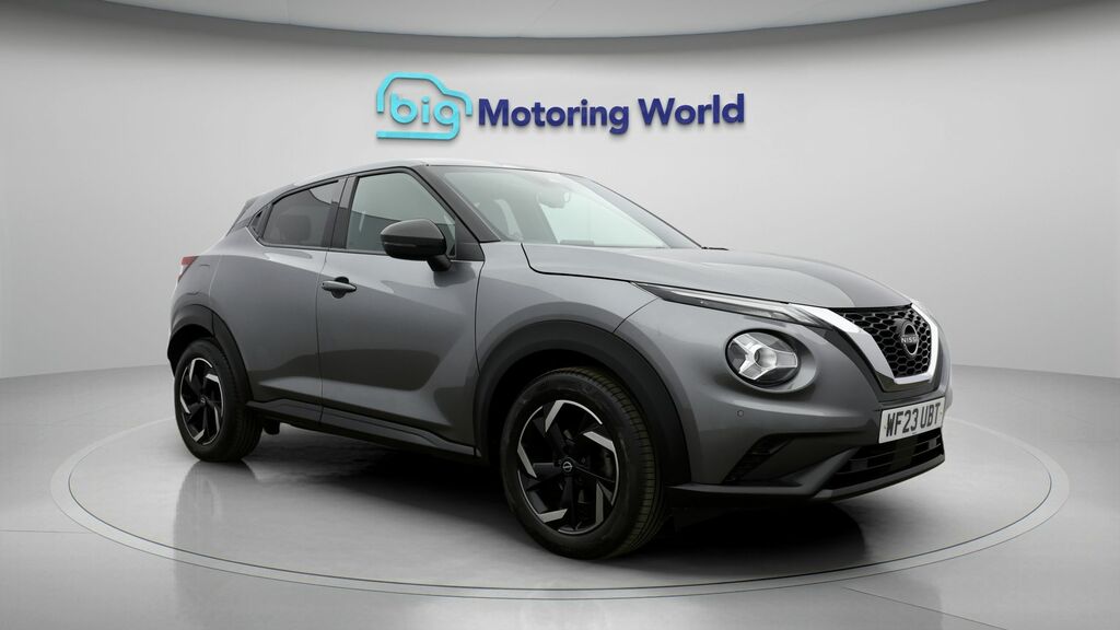 Nissan Juke N-connecta WF23UBT Grey