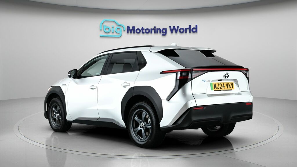 Toyota bZ4X Motion Silver #5