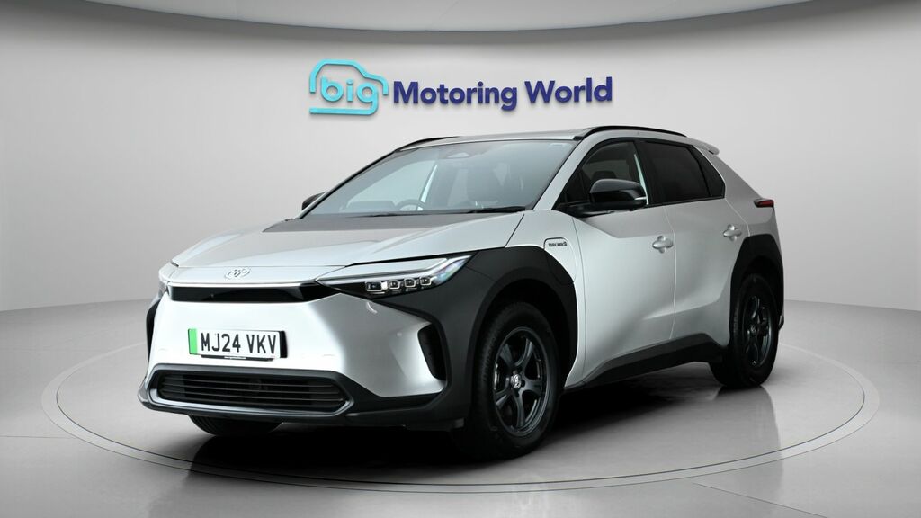 Toyota bZ4X Motion Silver #3