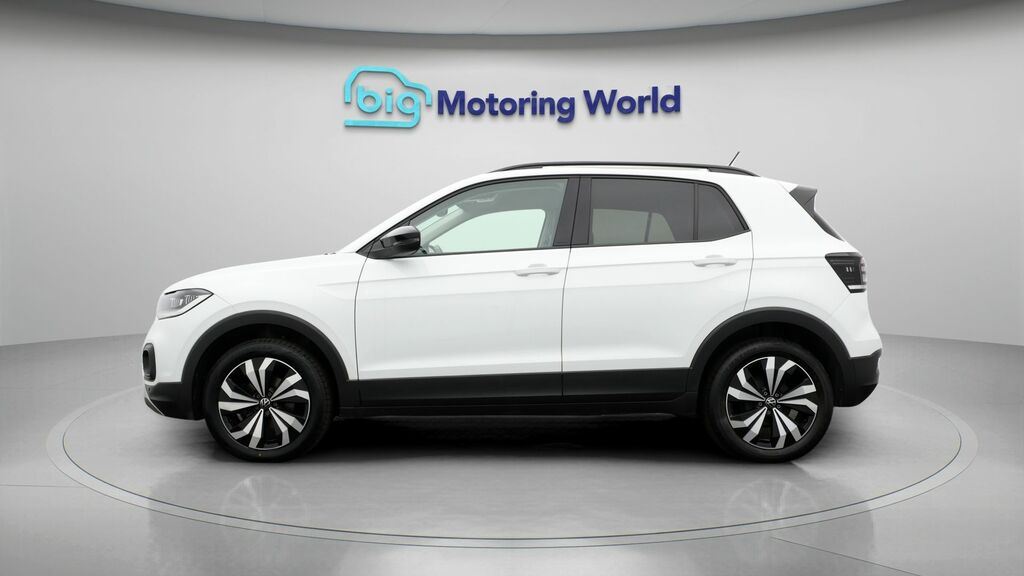 Volkswagen T-Cross Black Edition YE73VNJ White #4