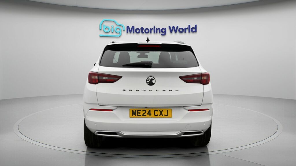 Vauxhall Grandland Ultimate White #6