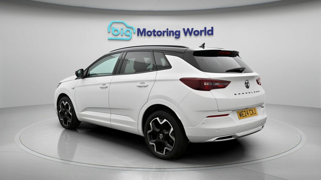 Vauxhall Grandland Ultimate White #5