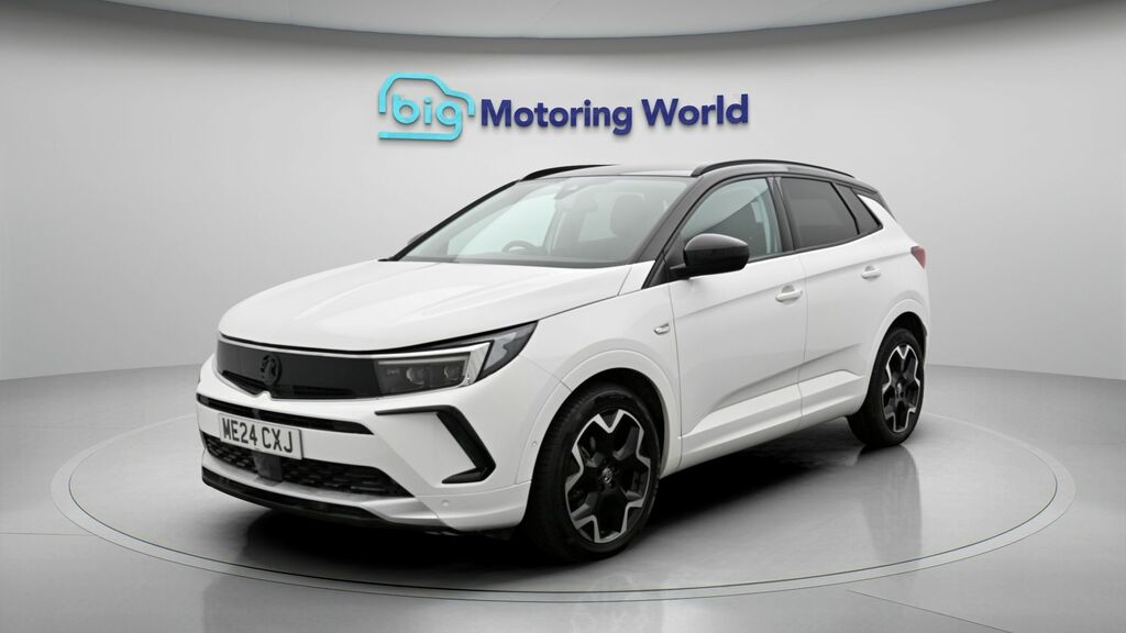 Vauxhall Grandland Ultimate White #3