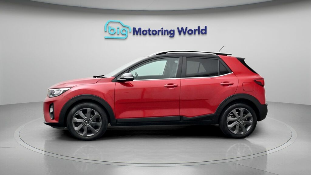 Kia Stonic First Edition Red #4