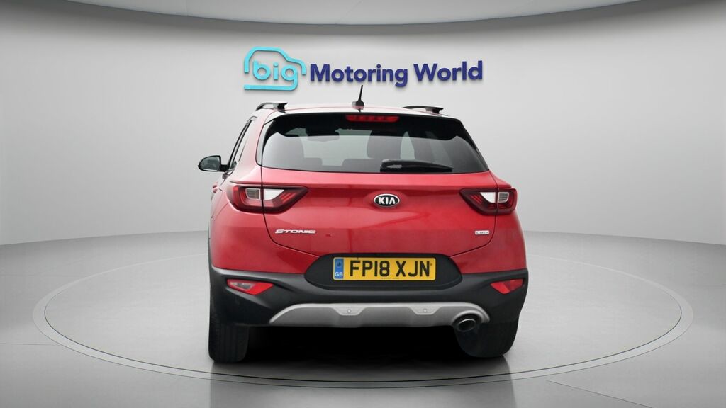 Kia Stonic First Edition Red #6