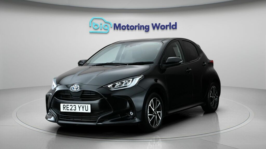 Toyota Yaris Design RE23YYU Black #3