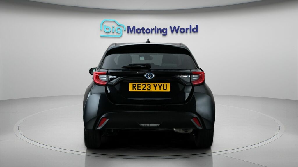 Toyota Yaris Design RE23YYU Black #6