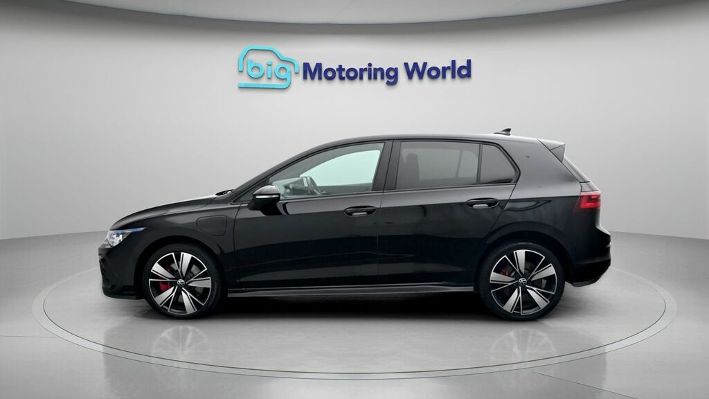 Volkswagen Golf Gte Black #4