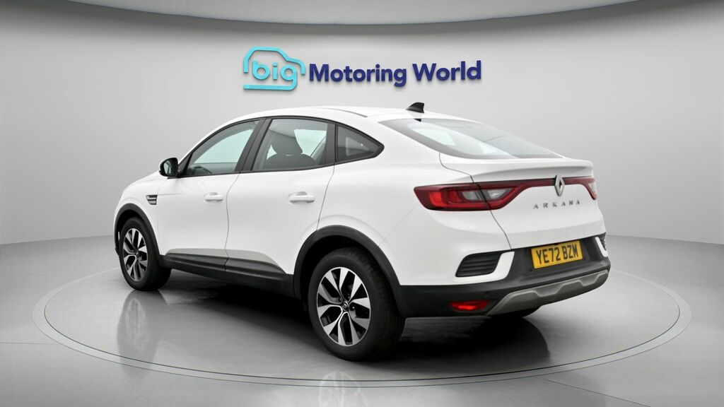 Renault Arkana Iconic White #5