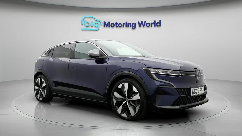 Renault Megane E-Tech Techno Blue