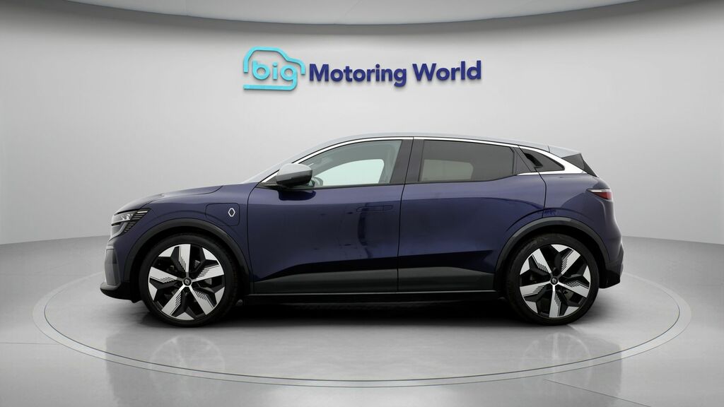 Renault Megane E-Tech Techno Blue #4
