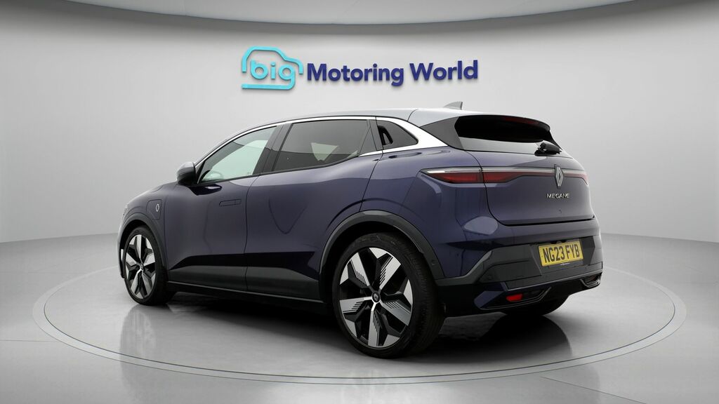 Renault Megane E-Tech Techno Blue #5