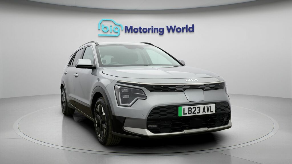 Kia Niro 3 Grey