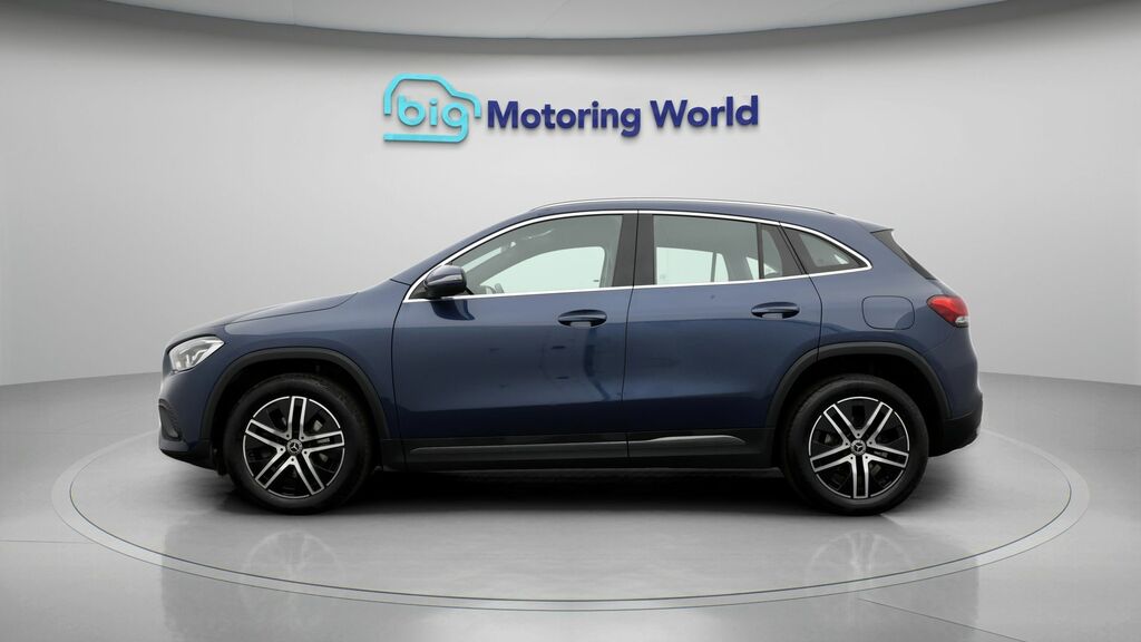 Mercedes-Benz GLA Class Sport LL21HTF Blue #4