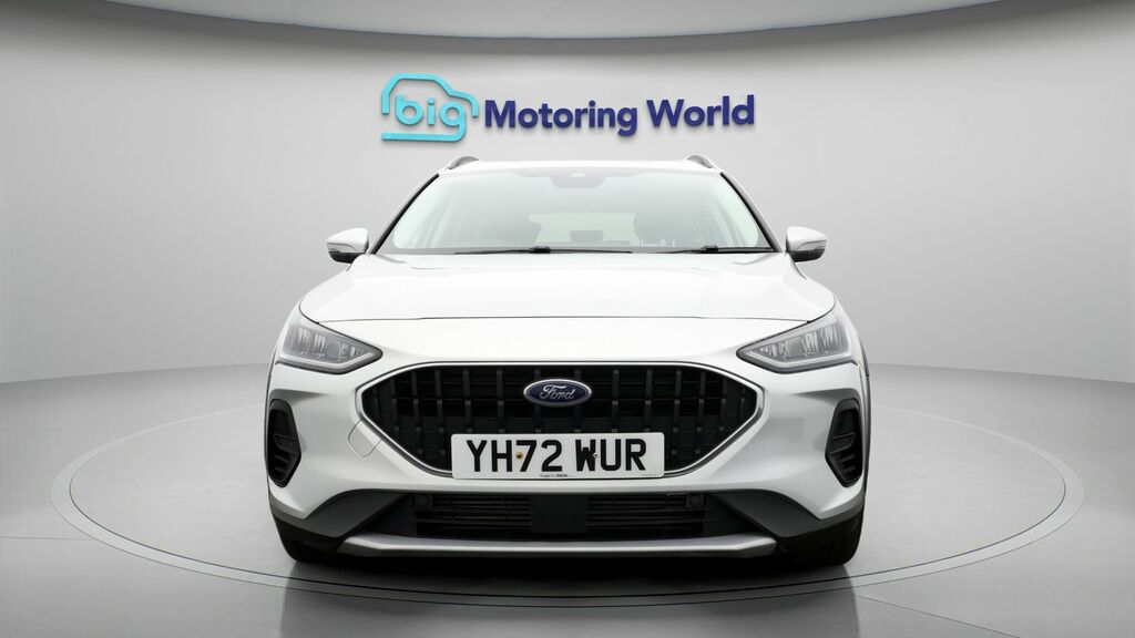 Ford Focus Active Vignale YH72WUR Silver #2