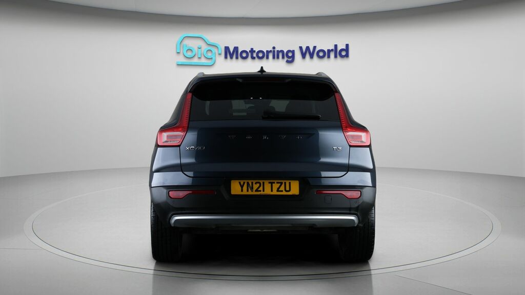 Volvo XC40 Inscription Pro YN21TZU Blue #6