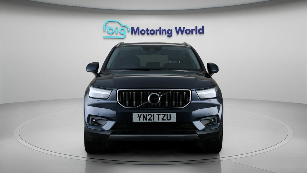 Volvo XC40 Inscription Pro YN21TZU Blue #2