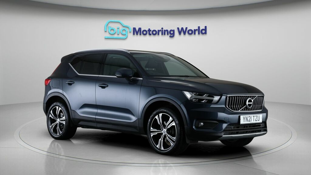 Volvo XC40 Inscription Pro YN21TZU Blue
