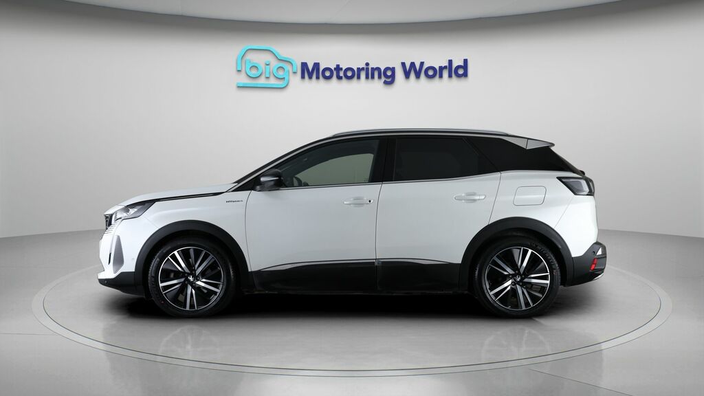 Peugeot 3008 Gt White #4