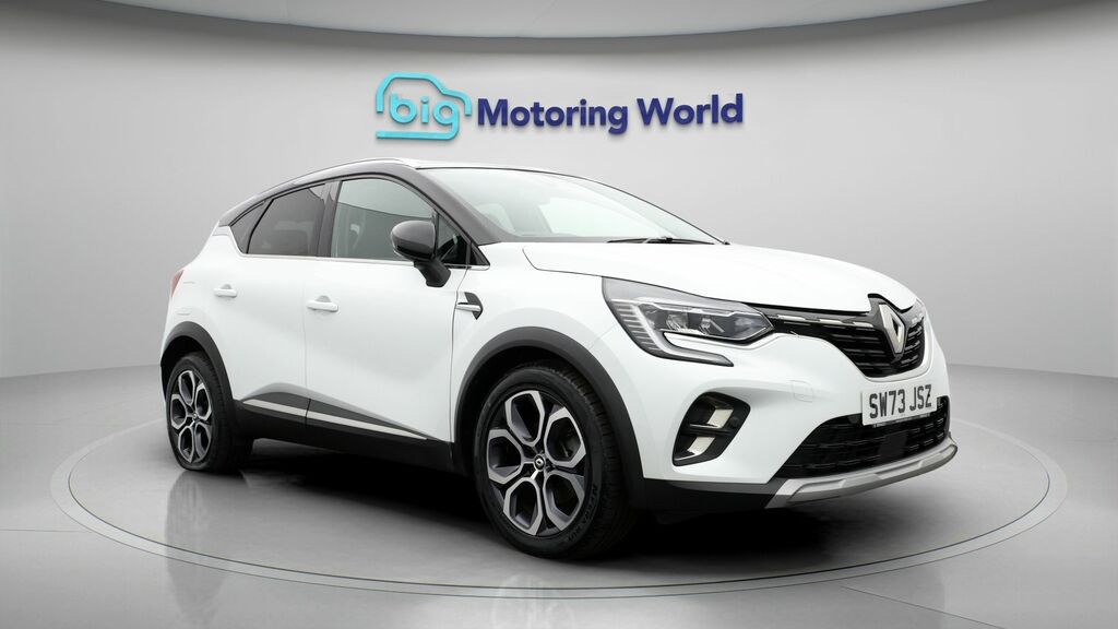 Renault Captur Techno Black