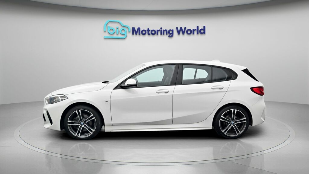 BMW 1 Series M Sport FG23SUO White #4