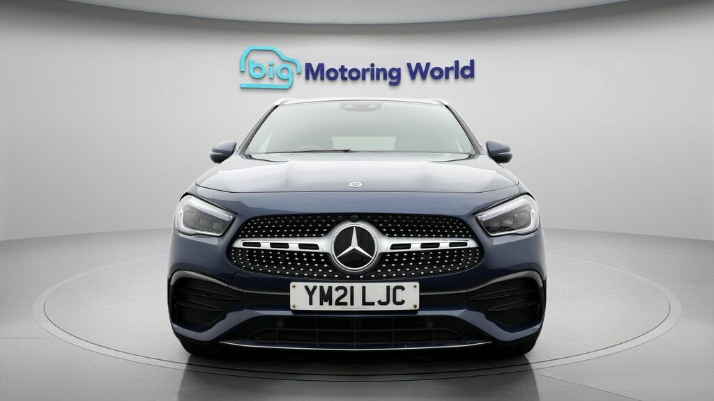 Mercedes-Benz GLA Class Amg Line YM21LJC Blue #2