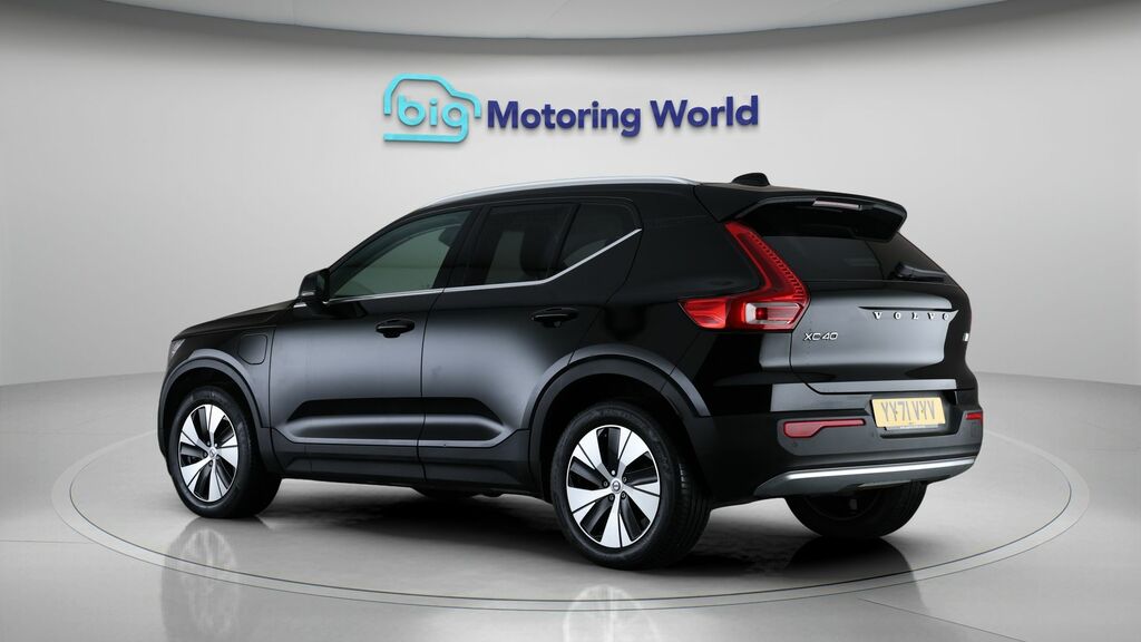 Volvo XC40 Core Black #5