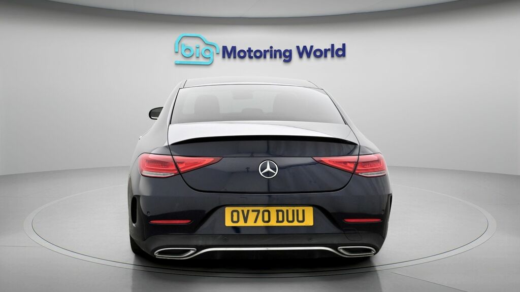 Mercedes-Benz CLS Amg Line Blue #6