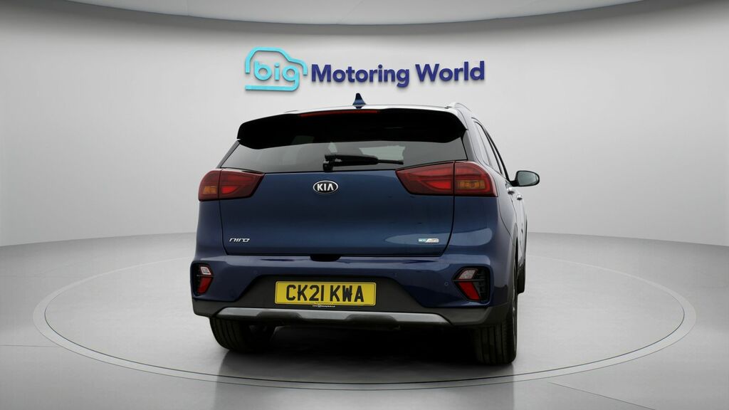 Kia Niro 4 Blue #6