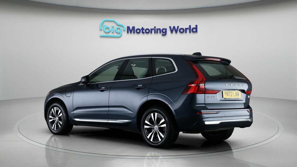 Volvo XC60 Core YM72LNW Blue #5